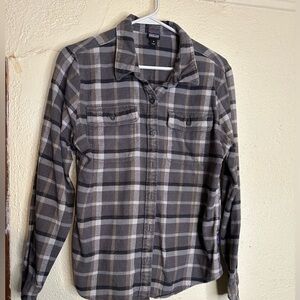 Patagonia Organic Cotton Flannel Button Up Long Sleeve Shirt Men M Gray Plaid